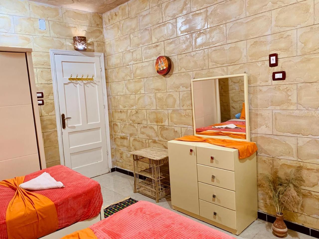 אסואן Abu Guest House מראה חיצוני תמונה